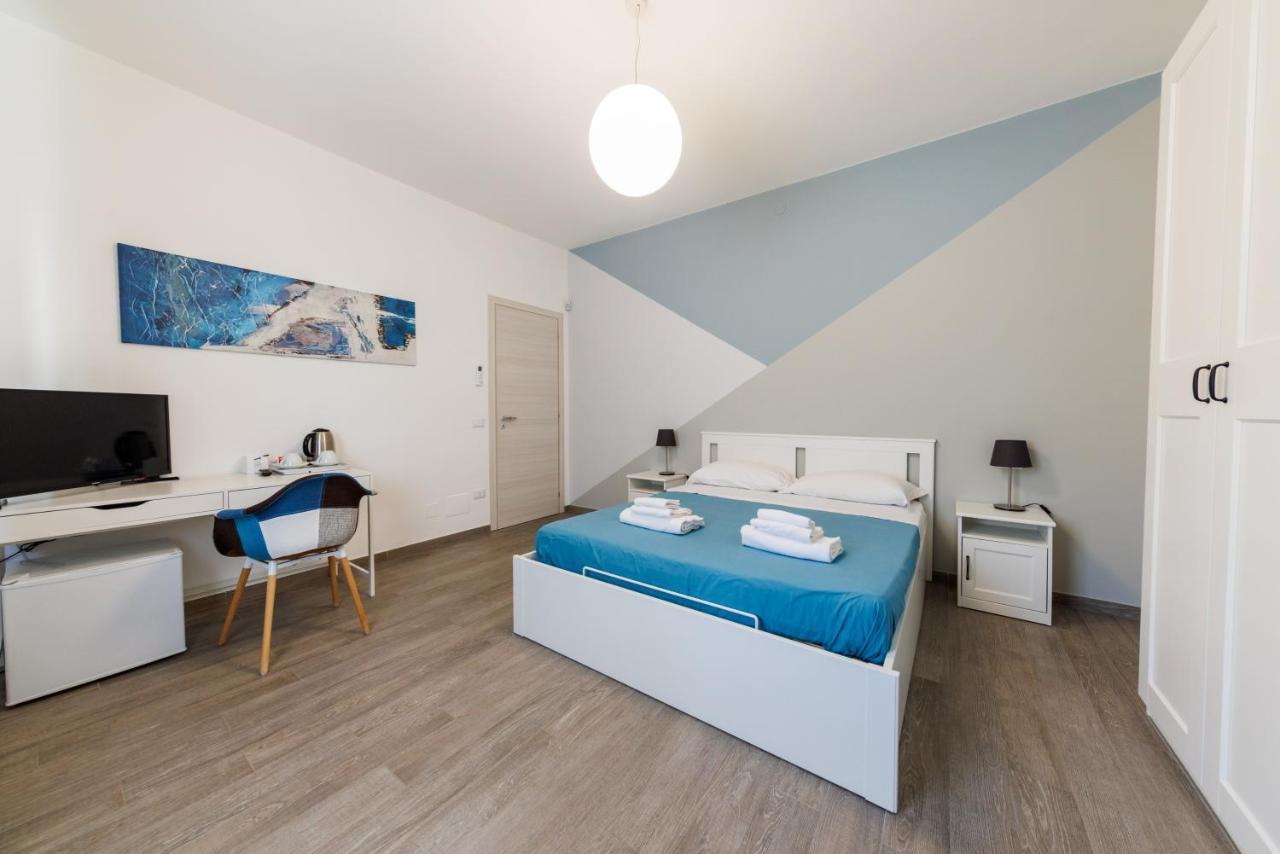 Blue Apartment Messina Eksteriør bilde